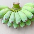 bunch-green-banana-recycled-cardboard-paper_38678-1710