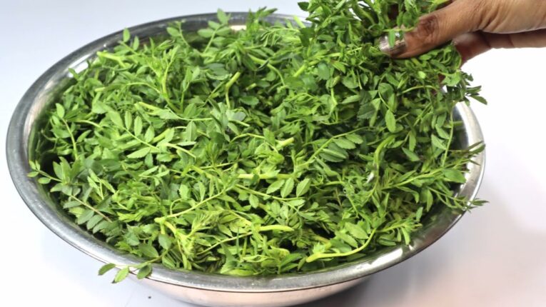Channa Saag2